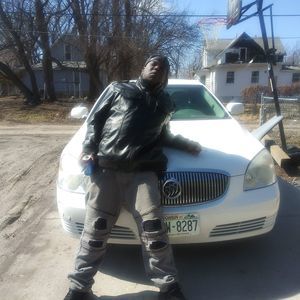 Meet your Posher, Warren